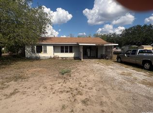 104 Charles, George West, TX 78022