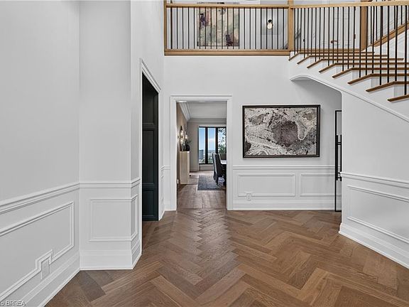 4th image of 5 Bulls Ln