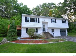 5 Spruce Mountain Rd, Danbury, CT 06810