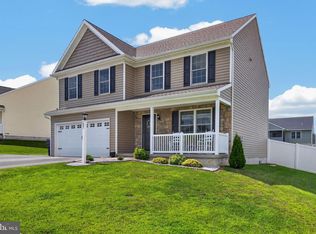321 Darlington Ct, New Providence, PA 17560