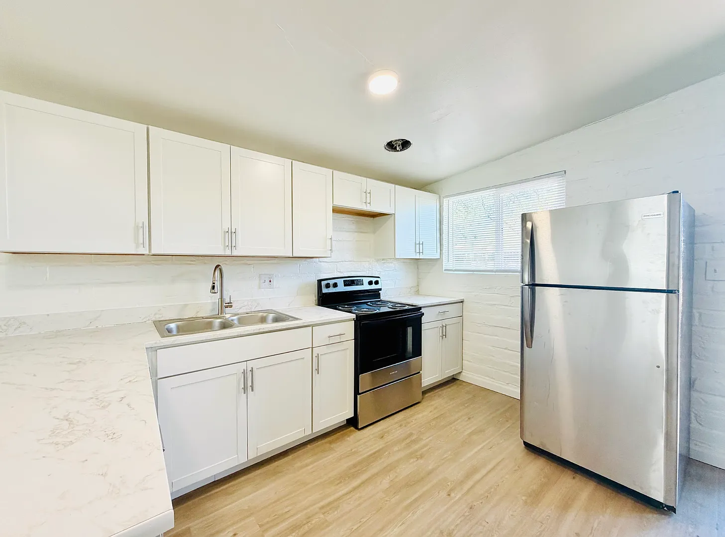 The Derby Apartments — Photo 4