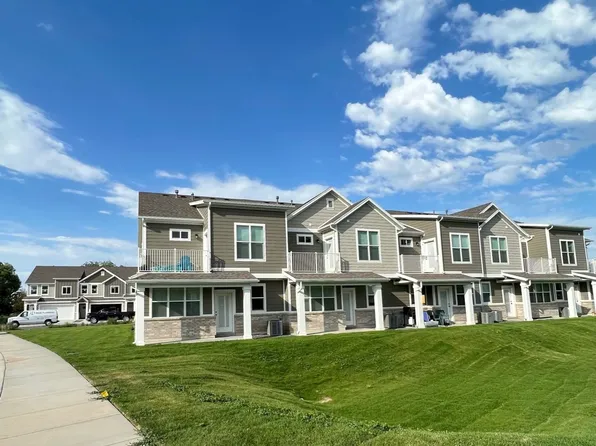Bluffview Townhomes