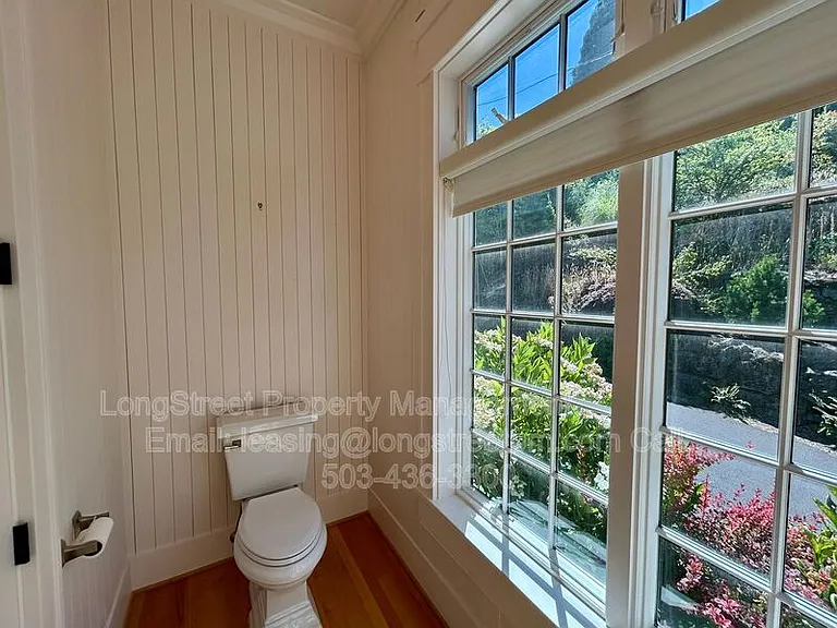 550 NW Alpine Ter — Photo 42