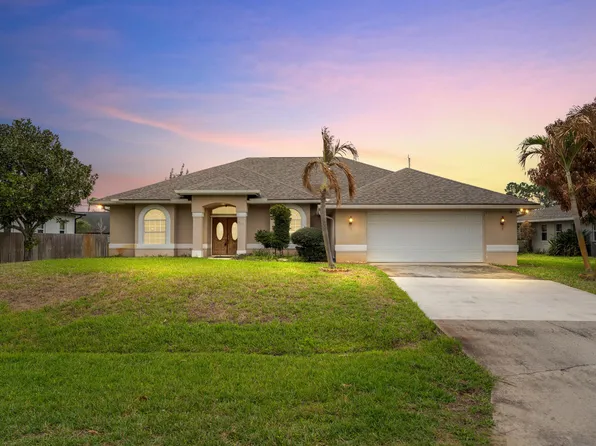 2583 SW Kenilworth Street, Port St Lucie, FL 34953