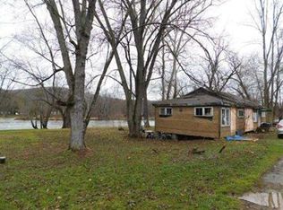 310 River Valley Rd, Irvine, PA 16329