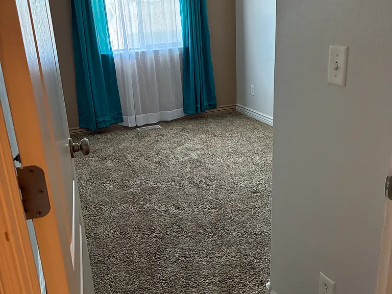 175 S Robinson Dr — Photo 7