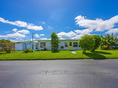 8904 Palm Street, Boynton Beach, FL, 33436