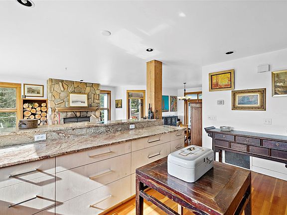 5th image of 2035 Pace Rd