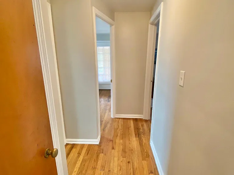13710 Cedar Rd #2 — Photo 17