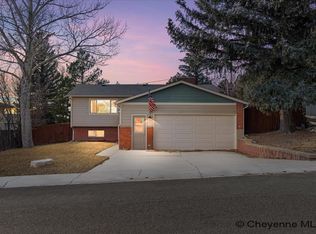 6538 Moreland Ave, Cheyenne, WY 82009