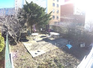 26-67 30th St #C3, Astoria, NY 11102