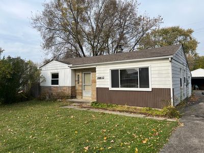 28832 Seven Mile Rd, Livonia, MI, 48152