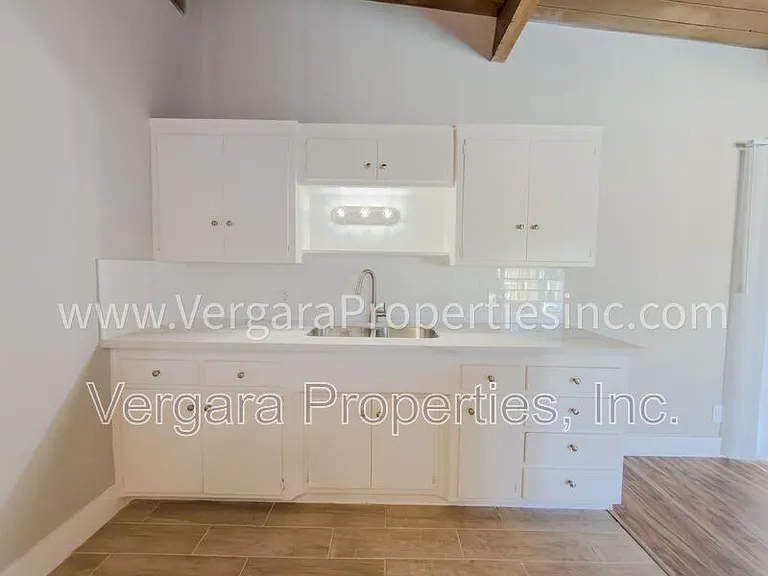 5551 E 23rd St #17 — Photo 6