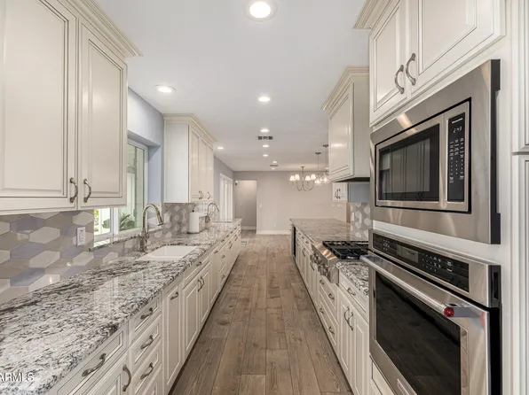 4010 E COOLIDGE Street, Phoenix, AZ 85018