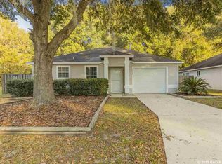 3255 NW 25th Ter, Gainesville, FL 32605