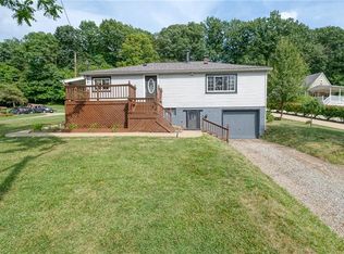 107 Wallace Dr, Monroeville, PA 15146