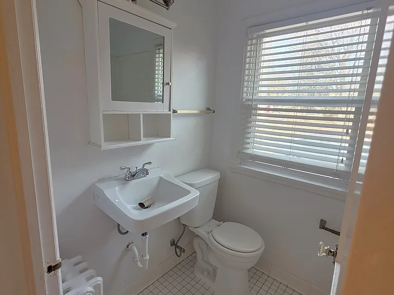 2056 Bayard Ave #1 — Photo 10