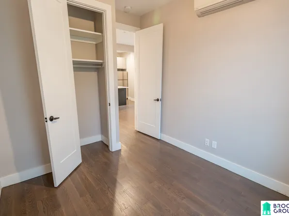 79 Malcolm X Boulevard image 6 of 11