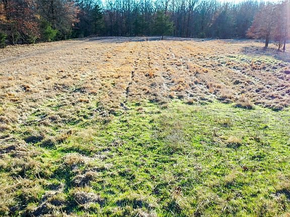 2nd image of 1200 County Road 1255