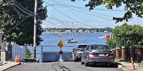 34 Carroll Street, #B