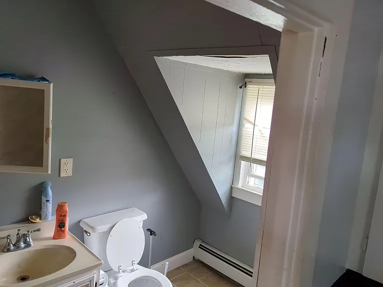1398 Main St #3 — Photo 5