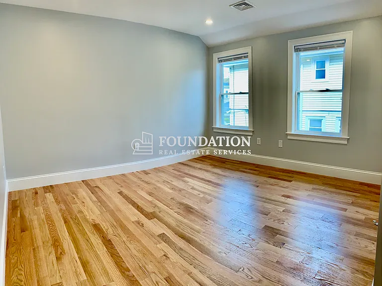 18 Bothwell Rd #1 — Photo 10