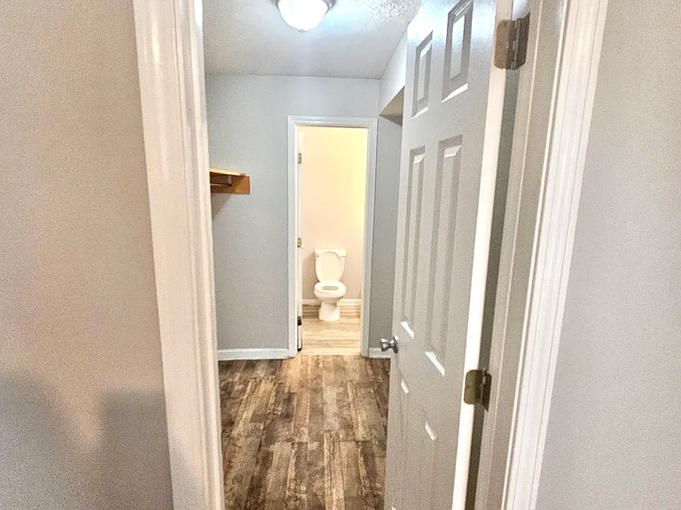 270 Tampa Dr #M8 — Photo 11