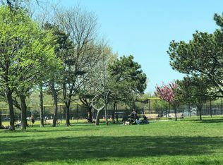 63-31 74th St, Flushing, NY 11379