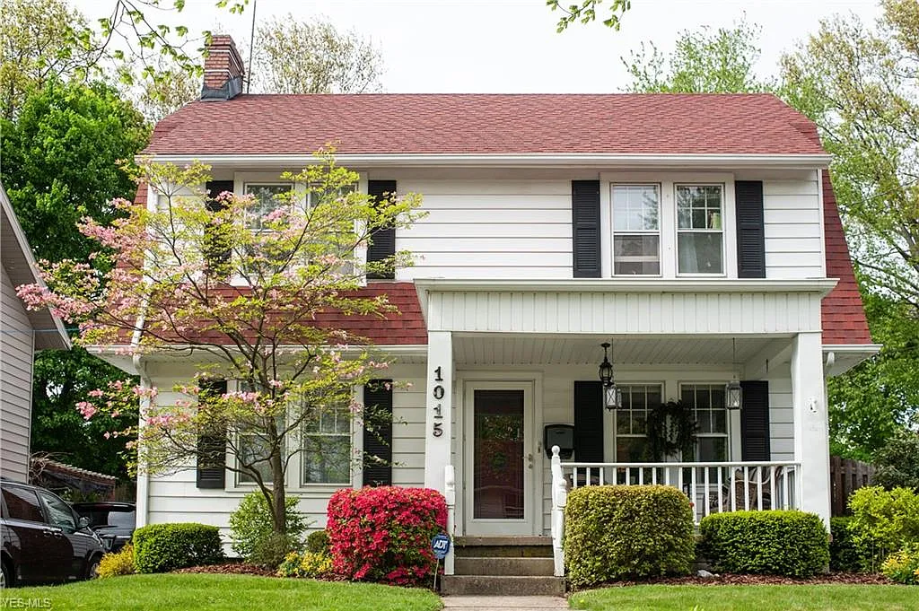 1015 Emma Ave photo 1