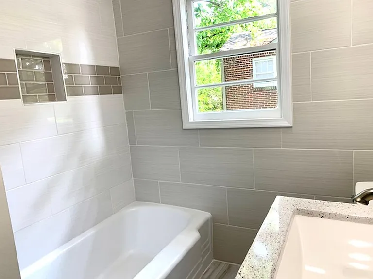 1206 Rolling Fields Dr — Photo 34
