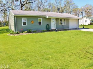 20567 E 2050 North Rd, Towanda, IL 61776