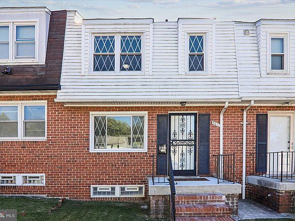 2nd image of 5611 Whitby Rd