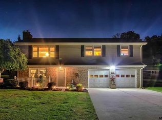 451 Clover St, Etters, PA 17319