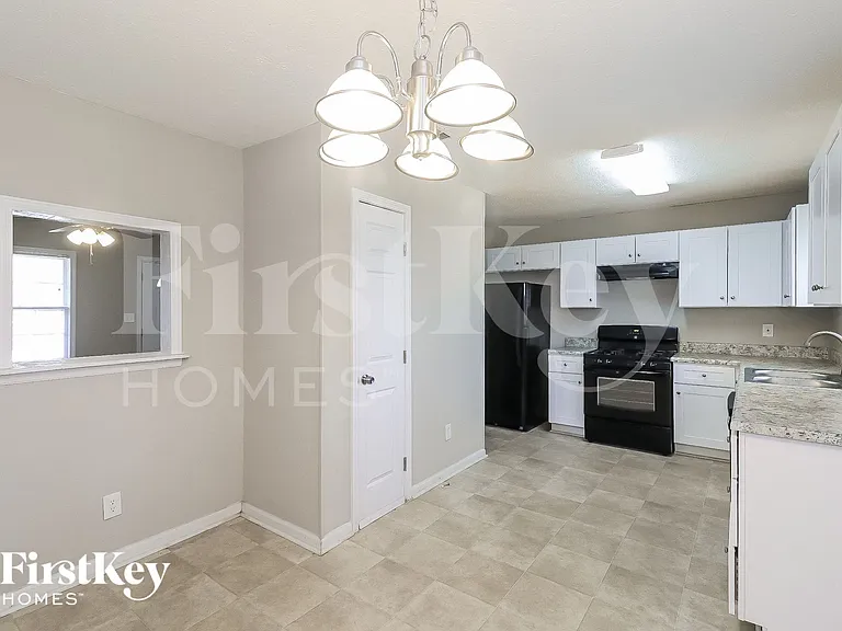 6698 Kull Dr — Photo 6