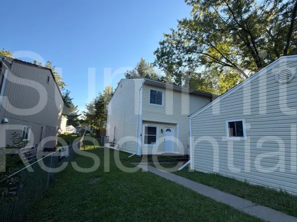 1929 E Bell Ave, Des Moines, IA 50320