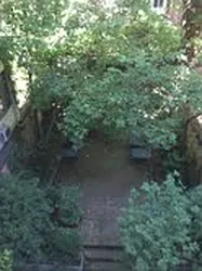 Rented by Roberta Russell, LREB