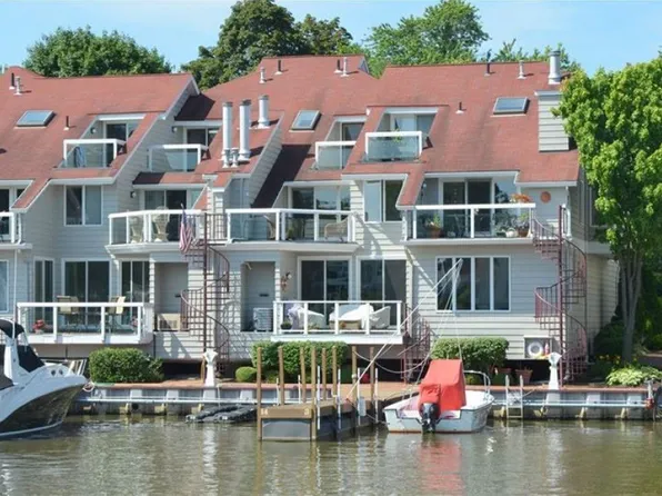 599 Main St, Vermilion, OH 44089