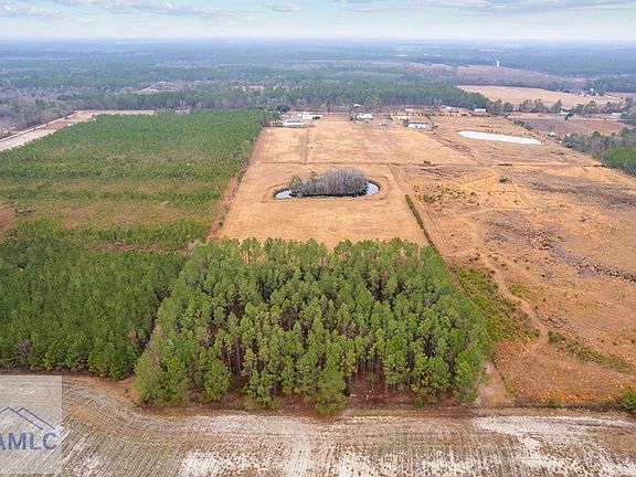 4th image of Trudie Rd