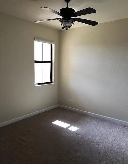 9575 Town Parc Cir N — Photo 12