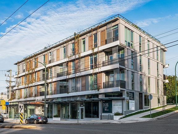 5th image of 2888 Arbutus St #301