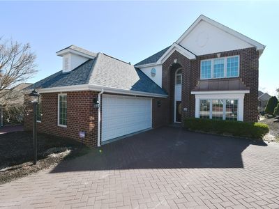 215 Victoria Ln, Mcmurray, PA, 15317