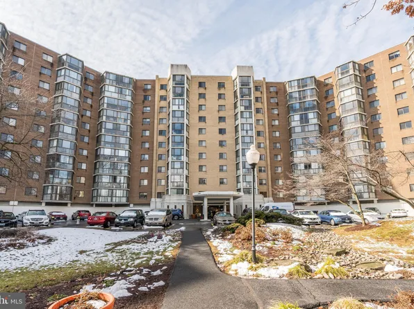 15101 Interlachen Dr #1-918, Silver Spring, MD 20906