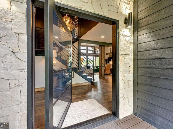 2nd image of 312 Charles Rd