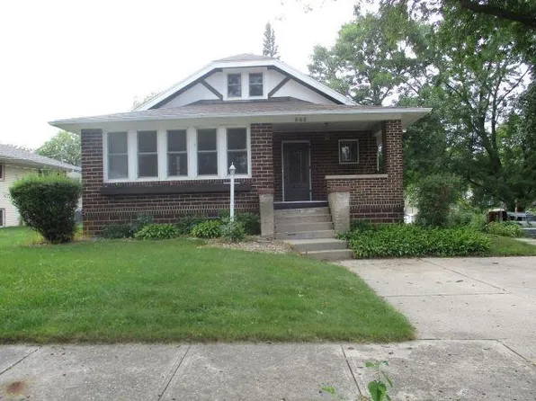505 Palmer St, Emmetsburg, IA 50536