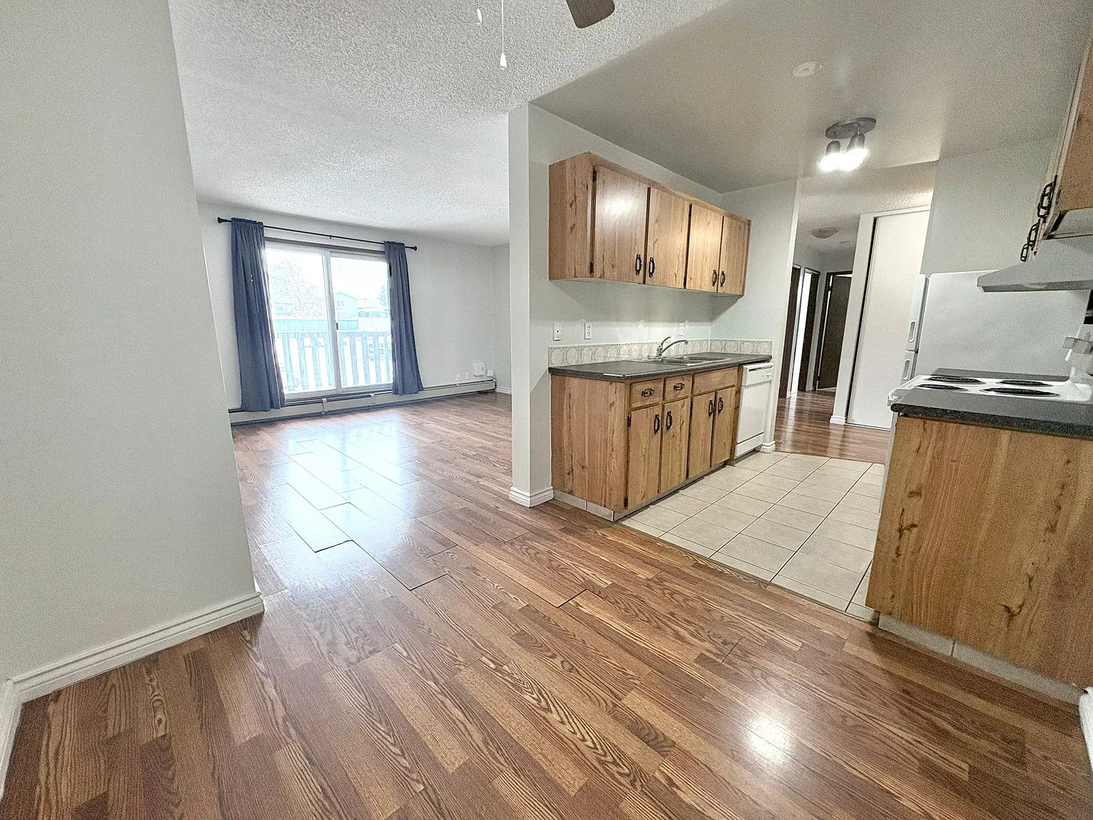 2303 38th St NW #461075 photo 1