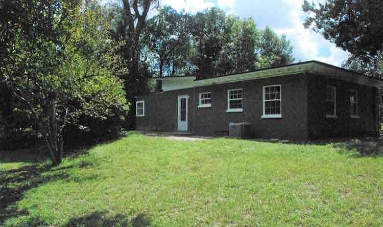 1st image of 5829 Oaklane Dr