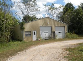 301 Beauchamp St, Edmonton, KY 42129