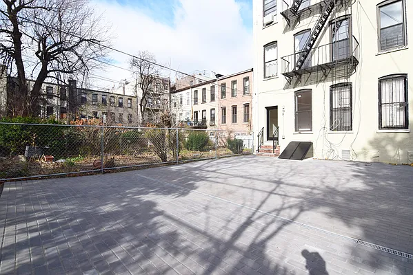 Rented by Corcoran | media 1