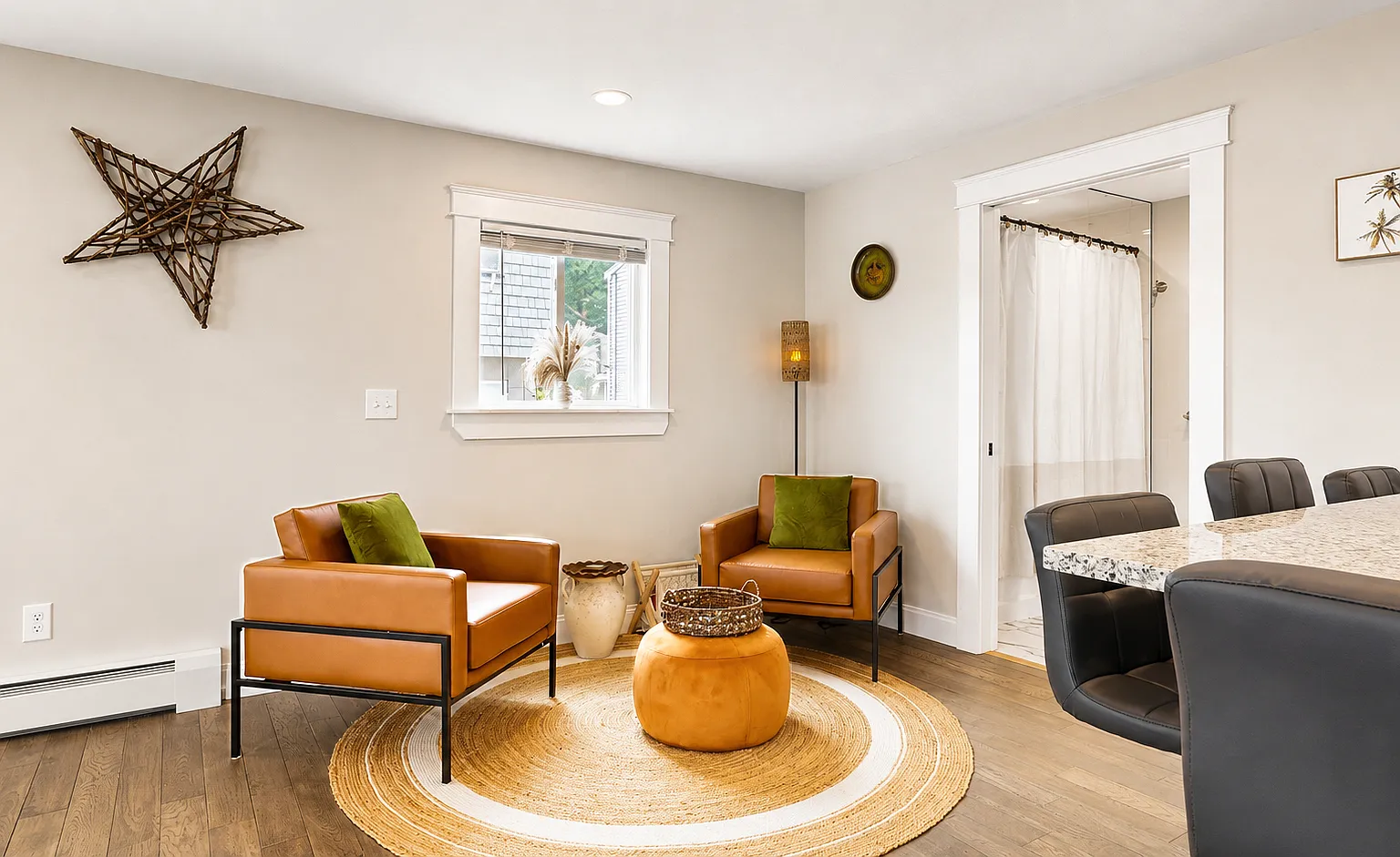 3 bed, 1707 sqft, $3,100 — Photo 1