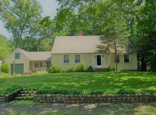 70 Oak Ridge Rd, Reading, MA 01867